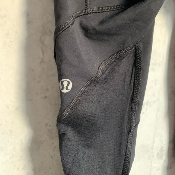 Lululemon Run for Your Life Crop Leggings Black 2 - Picture 6 of 9